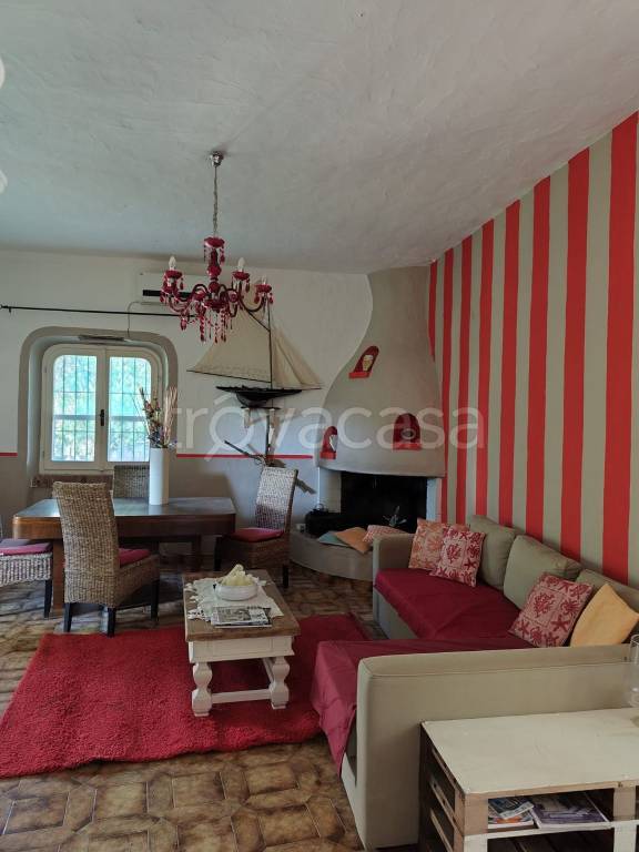 villa in vendita ad Olbia in zona Lido del Sole