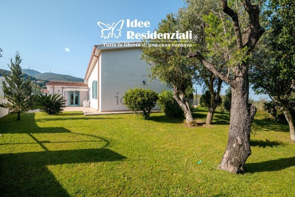 casa indipendente in vendita ad Olbia