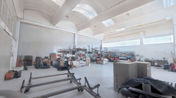 capannone in vendita ad Olbia in zona Santa Lucia