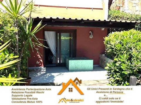 casa indipendente in vendita ad Olbia in zona Pittulongu