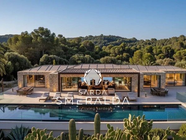 casa indipendente in vendita ad Olbia in zona Porto Rotondo