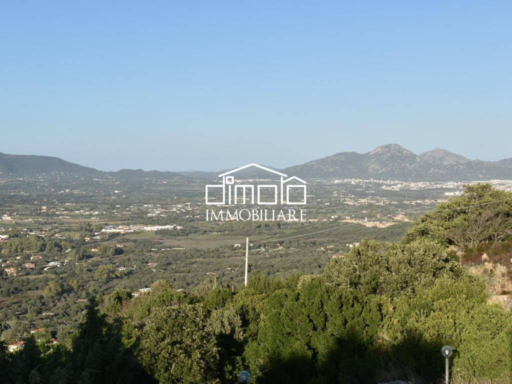 casa indipendente in vendita ad Olbia in zona Putzolu