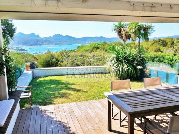 appartamento in vendita ad Olbia in zona Porto Rotondo