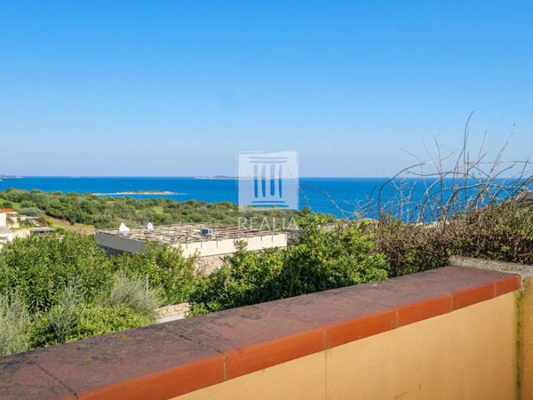 appartamento in vendita ad Olbia in zona Portisco