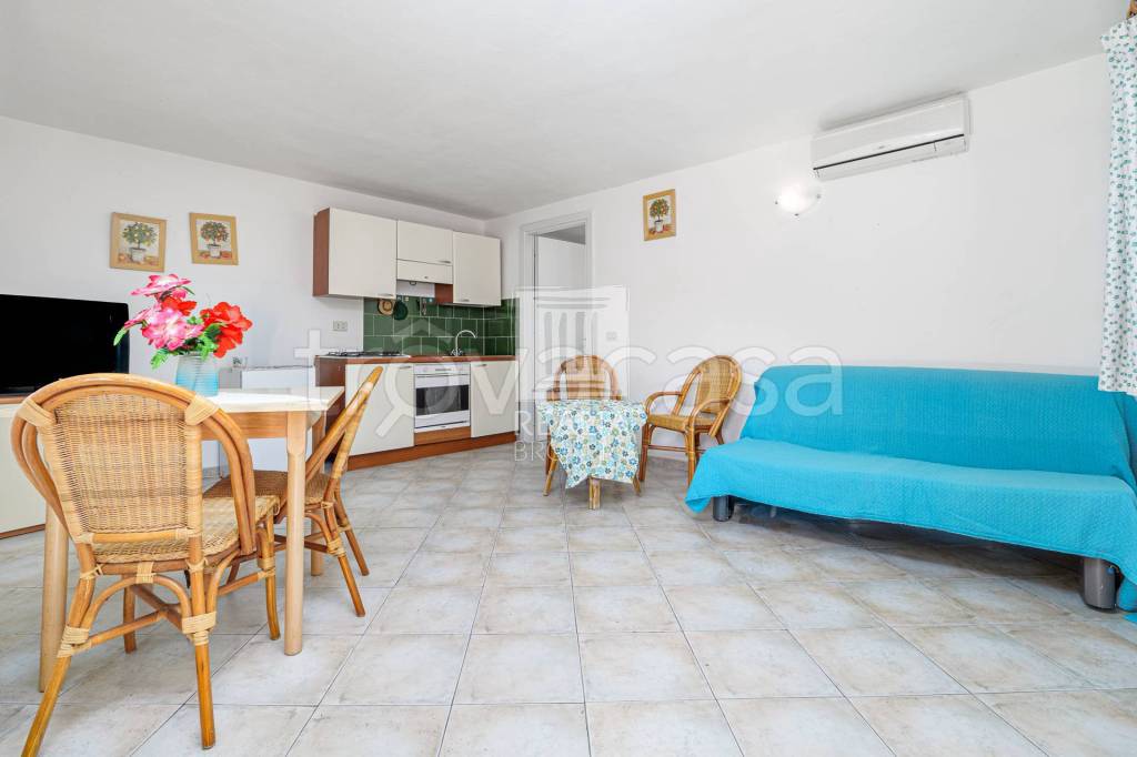 appartamento in vendita ad Olbia in zona Portisco