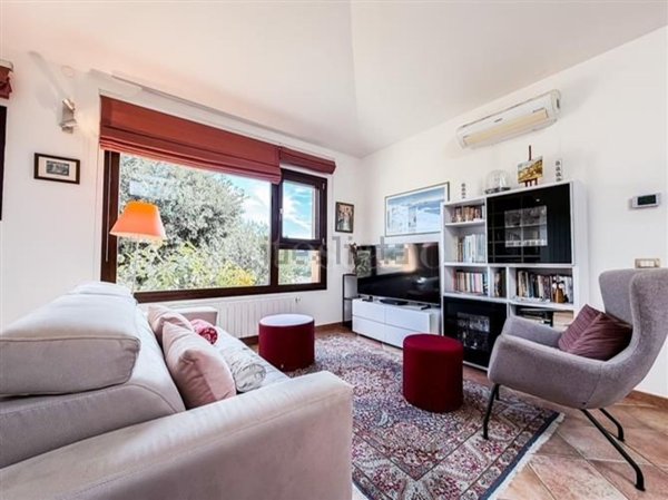 casa indipendente in vendita ad Olbia in zona Aldo Moro