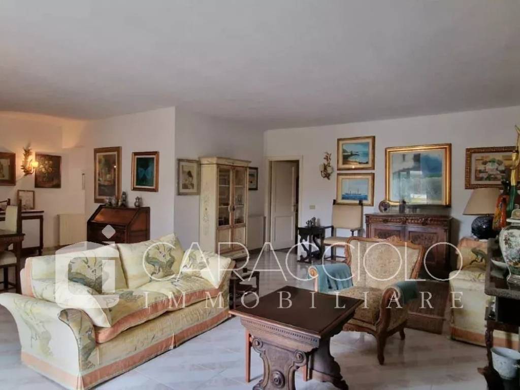 appartamento in vendita ad Olbia