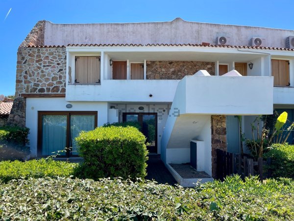 appartamento in vendita ad Olbia in zona Murta Maria