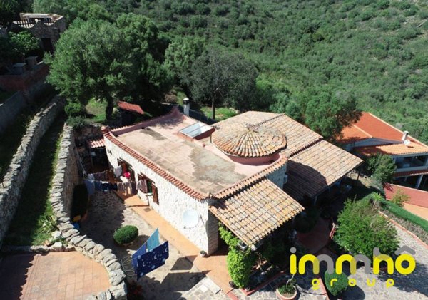 casa indipendente in vendita ad Olbia