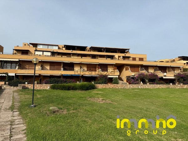 appartamento in vendita ad Olbia in zona Cugnana