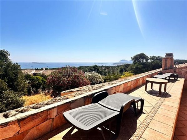 casa indipendente in vendita ad Olbia in zona San Pantaleo