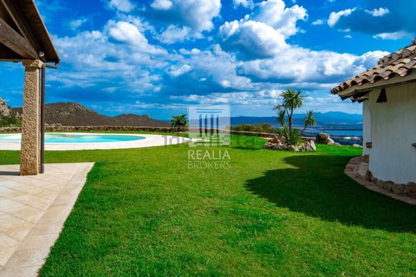casa indipendente in vendita ad Olbia in zona Osseddu