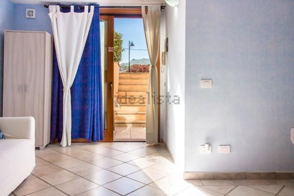 appartamento in vendita ad Olbia in zona Pittulongu