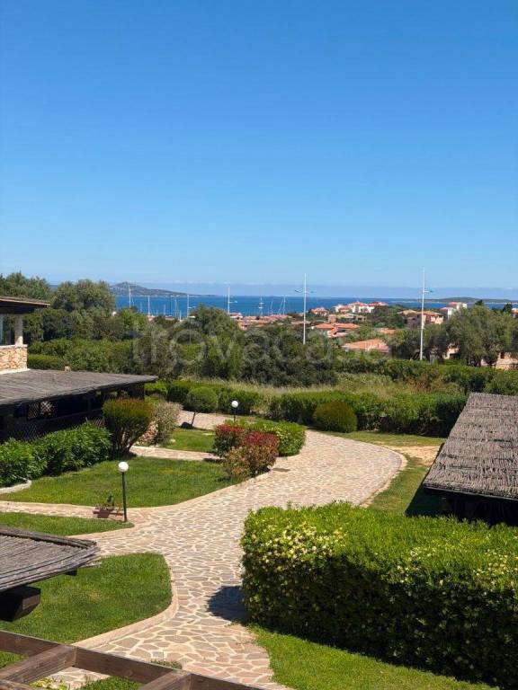 appartamento in vendita ad Olbia