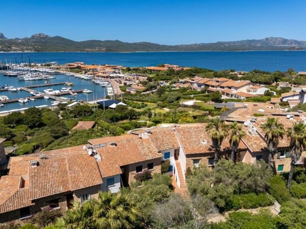 appartamento in vendita ad Olbia in zona Porto Rotondo