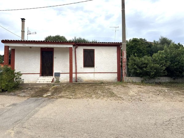casa indipendente in vendita ad Olbia