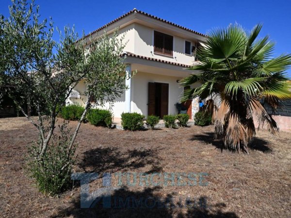 appartamento in vendita ad Olbia in zona Porto Istana