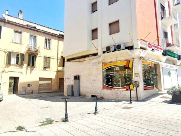 intera palazzina in vendita ad Olbia in zona Centro Storico