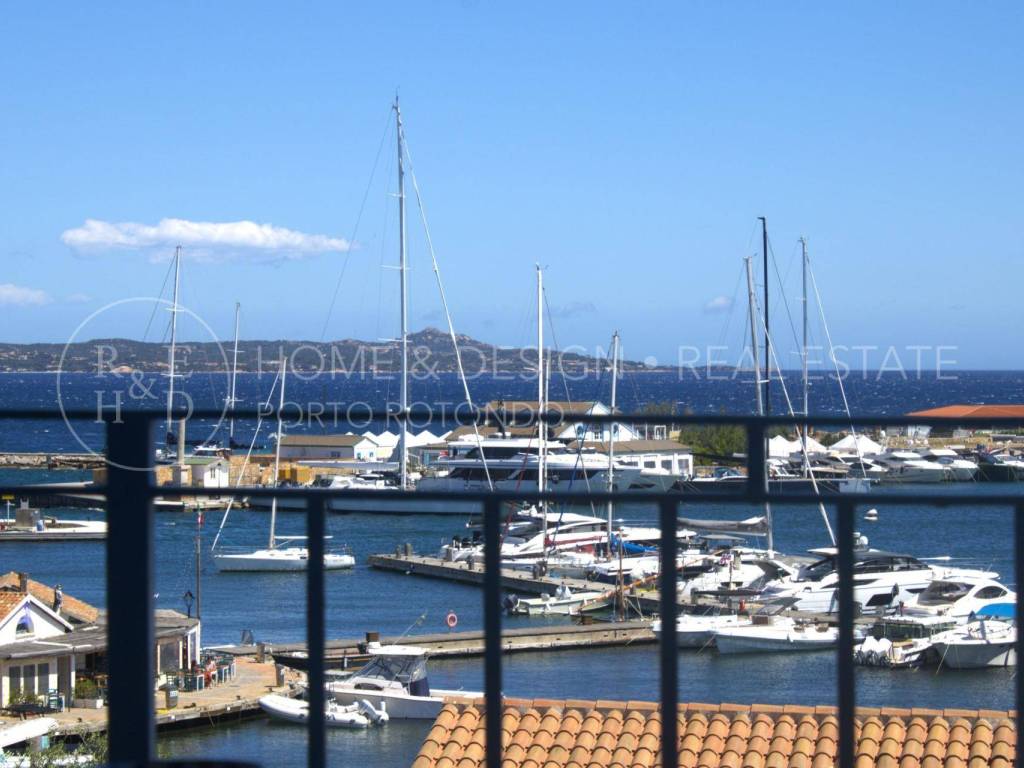 appartamento in vendita ad Olbia in zona Porto Rotondo
