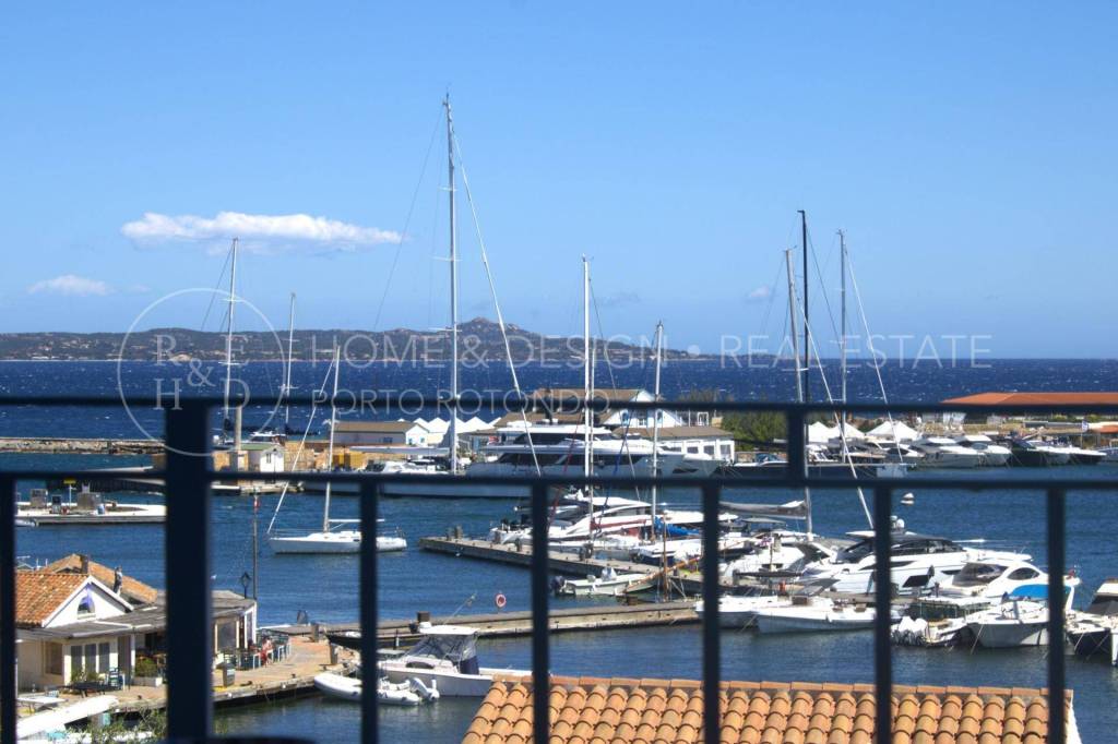 appartamento in vendita ad Olbia in zona Porto Rotondo