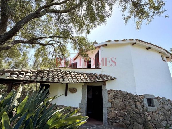 casa indipendente in vendita ad Olbia