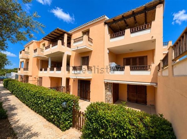 appartamento in vendita ad Olbia in zona Bados