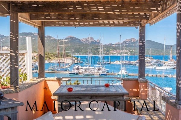 appartamento in vendita ad Olbia in zona Porto Rotondo