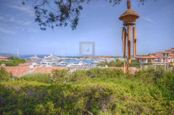 appartamento in vendita ad Olbia in zona Rudalza