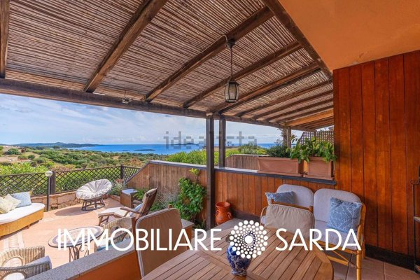 appartamento in vendita ad Olbia in zona Cugnana