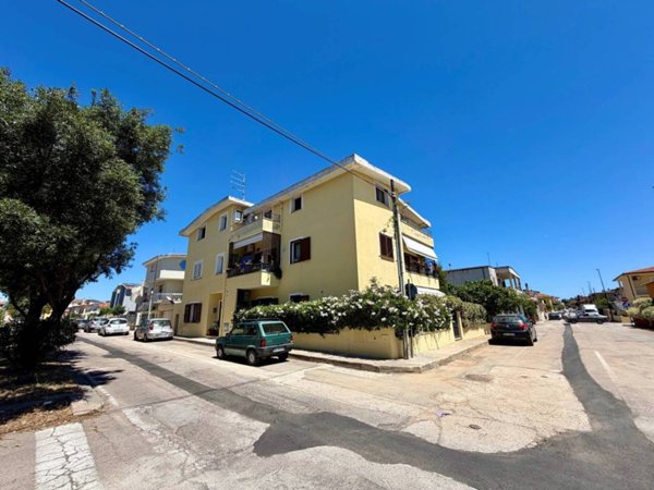 appartamento in vendita ad Olbia in zona Bandinu