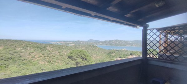 appartamento in vendita ad Olbia in zona Cugnana