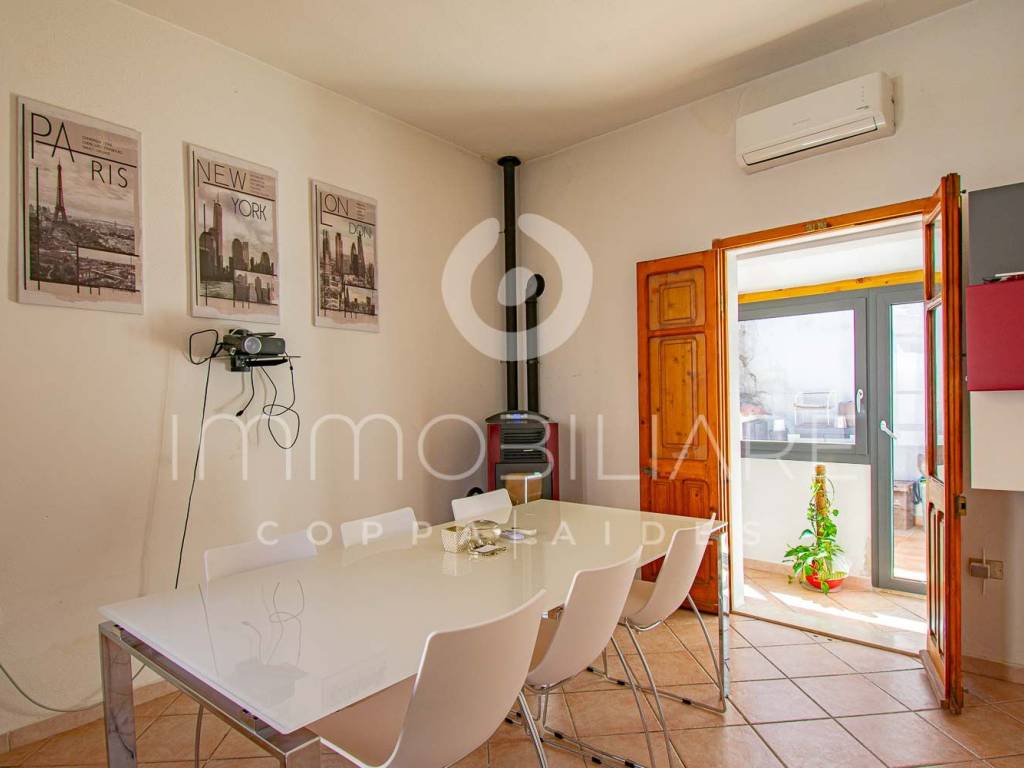casa indipendente in vendita ad Olbia in zona San Simplicio