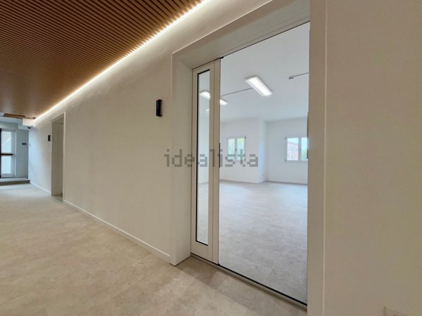 ufficio in vendita ad Olbia in zona Centro Storico