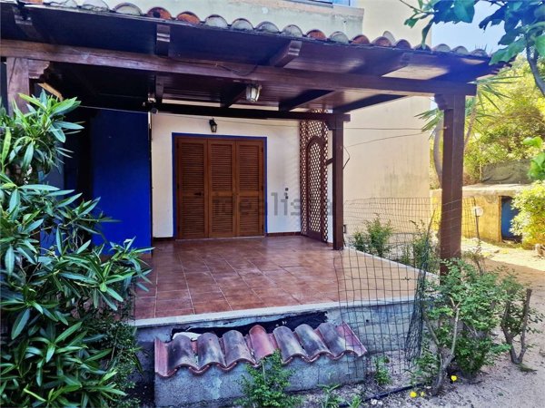 appartamento in vendita ad Olbia in zona Bandinu