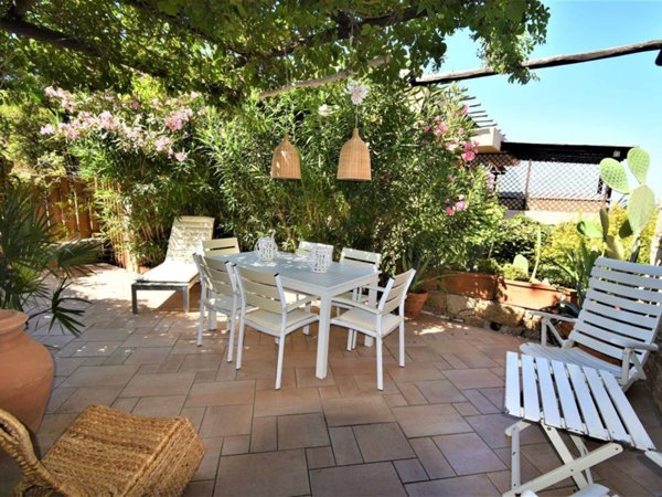 appartamento in vendita ad Olbia in zona Portisco
