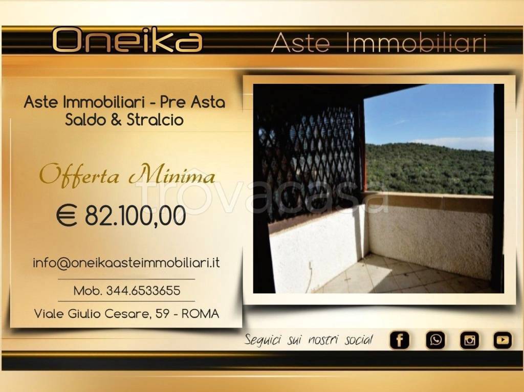 appartamento in vendita ad Olbia in zona Cugnana
