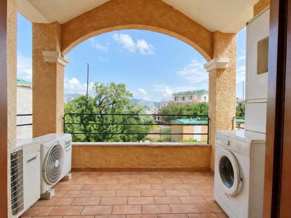 appartamento in vendita ad Olbia in zona Olbia Mare / Sa Marinedda
