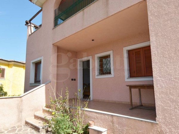 appartamento in vendita ad Olbia in zona Olbia Mare / Sa Marinedda