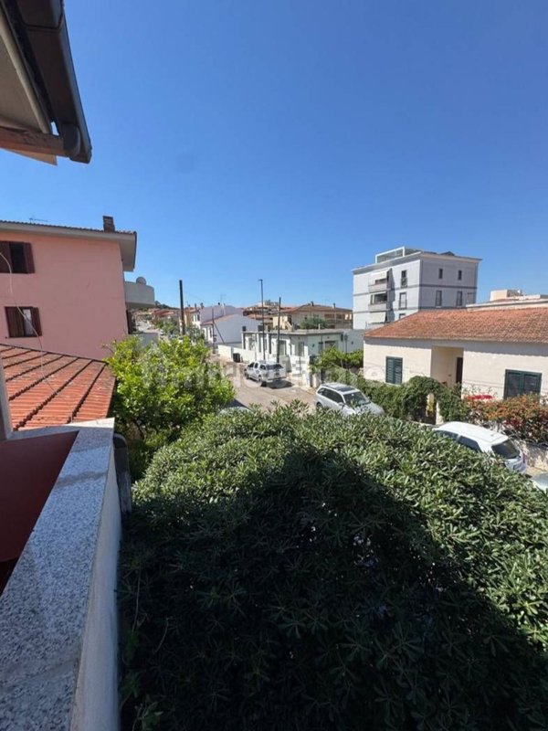 appartamento in vendita ad Olbia in zona Bandinu