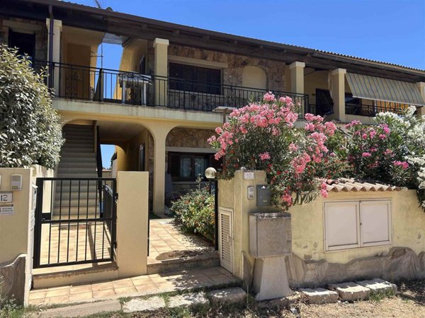 casa indipendente in vendita ad Olbia in zona Murta Maria