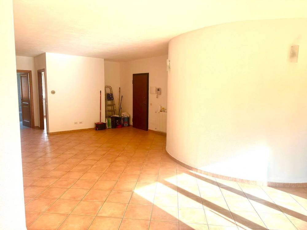 appartamento in vendita ad Olbia in zona Barcellona