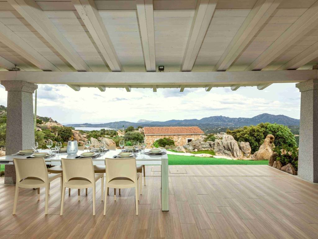 casa indipendente in vendita ad Olbia