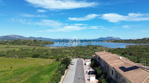 appartamento in vendita ad Olbia in zona Murta Maria