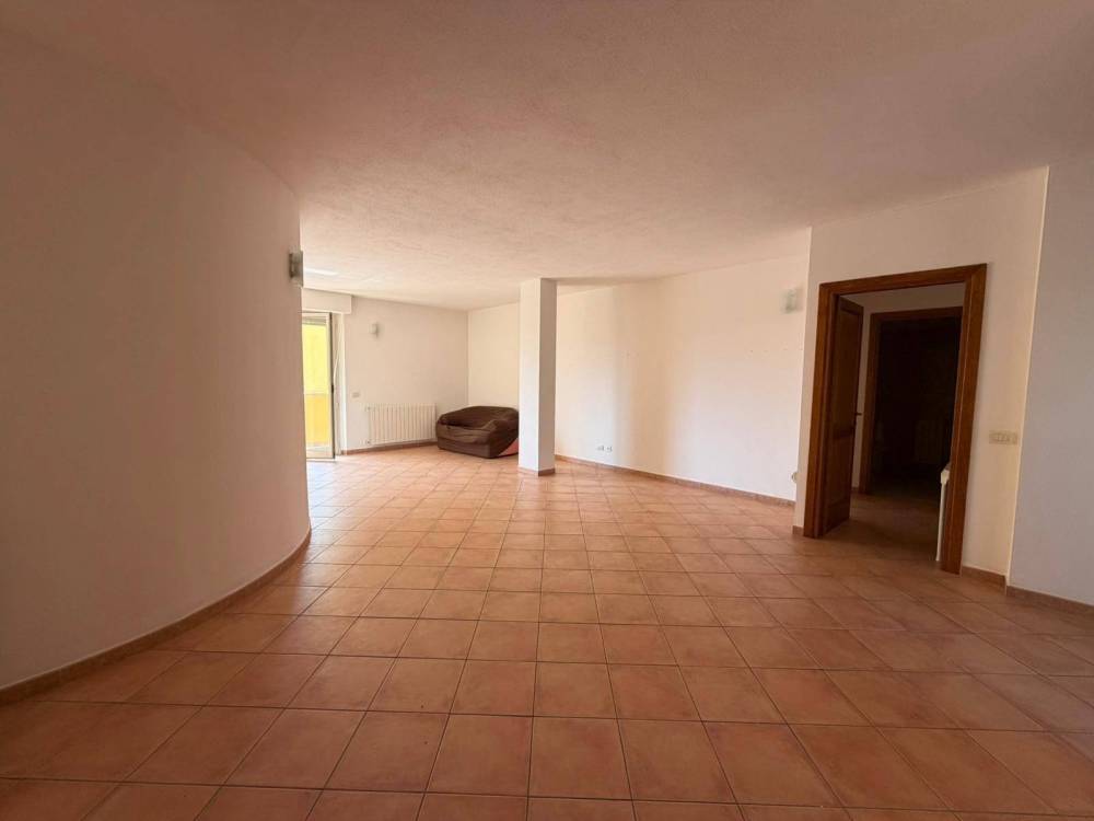 appartamento in vendita ad Olbia in zona Barcellona