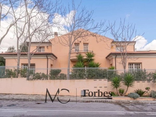 casa indipendente in vendita ad Olbia in zona Aldo Moro