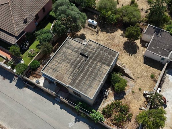 casa indipendente in vendita ad Olbia in zona Barcellona
