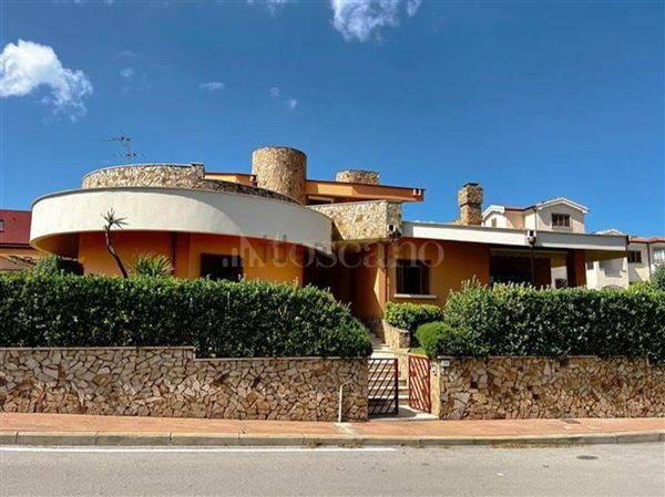casa indipendente in vendita ad Olbia in zona Aldo Moro