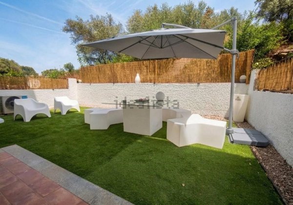 appartamento in vendita ad Olbia in zona Olbia Mare / Sa Marinedda