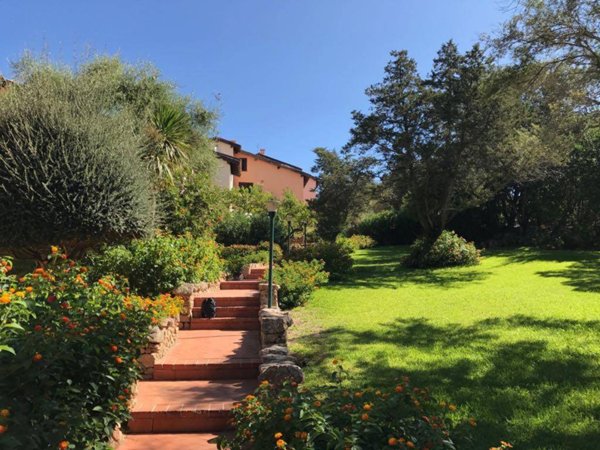 appartamento in vendita ad Olbia in zona Porto Rotondo