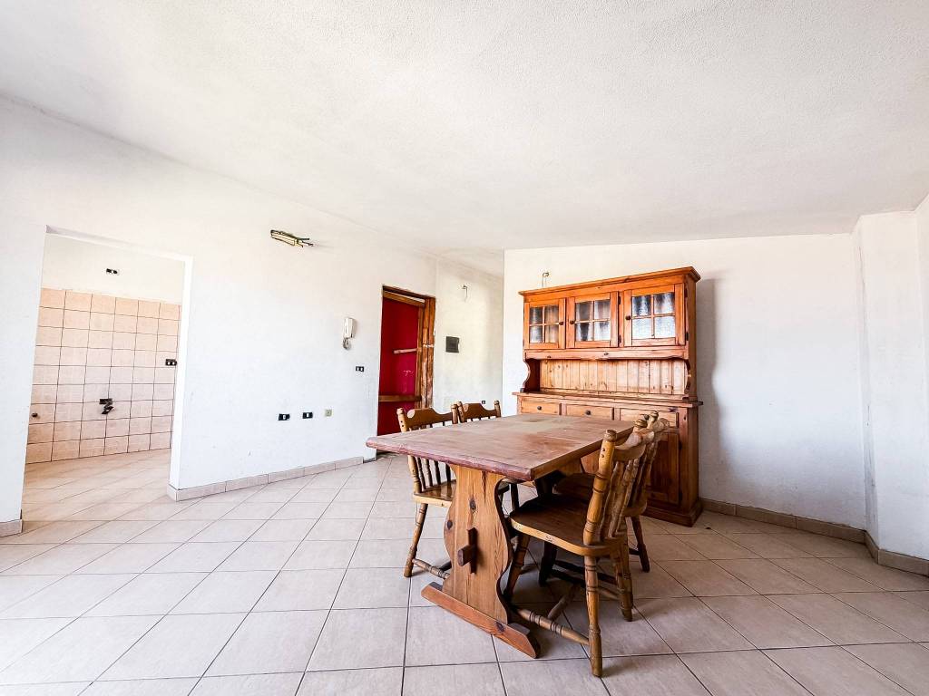 appartamento in vendita ad Olbia in zona Bandinu
